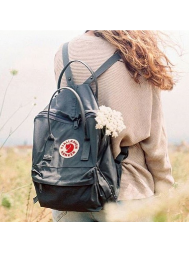 Fjallraven Kanken – Super Grey 